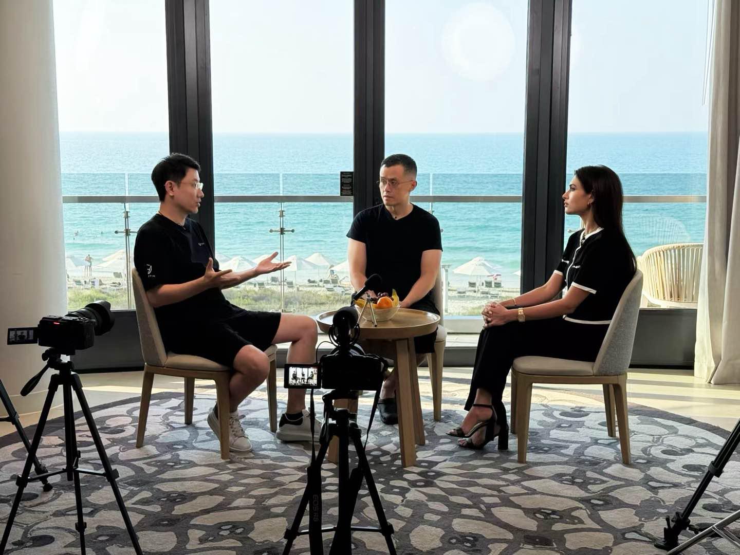 加密主流化进行时，CertiK创始人顾荣辉与币安创始人CZ对谈探讨加密市场生存之道